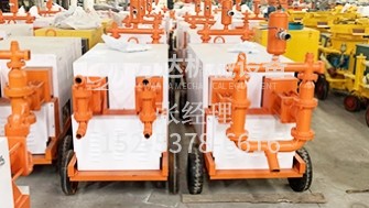 隧道襯砌專(zhuān)用注制漿一體機廣泛用于拱頂帶模注漿施工